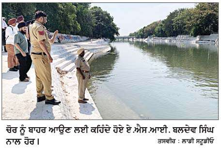  ਫ਼ਿਲਮੀ ਸਟਾਈਲ 'ਚ ਮੋਟਰਸਾਈਕਲ ਚੋਰ ਦਾ ਕਾਰਨਾਮਾ