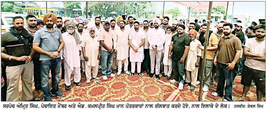  ਬੁੱਗਾ ਕਲਾਂ ਖ਼ਰੀਦ ਕੇਂਦਰ 'ਚ ਦੁਕਾਨਾਂ ਦੀ ਉਸਾਰੀ ਨੂੰ  ਲੈ ਕੇ ਦੋ ਧਿਰਾਂ 'ਚ ਵੱਡਾ ਤਕਰਾਰ  