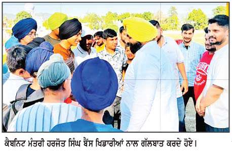  ਮੌਸਮੀ ਤਾਪਮਾਨ ਵਧਣ ਦੇ ਨਾਲ ਹੀ ਨੰਗਲ ਦਾ ਸਿਆਸੀ ਪਾਰਾ ਵੀ ਵਧਿਆ 
<br/> 