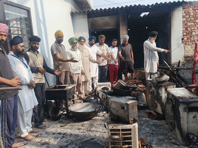 ਪਿੰਡ ਪੰਡੋਰੀ (ਬਰਨਾਲਾ) ਦੇ ਗੁਰਦੁਆਰਾ ਸਾਹਿਬ ਦੇ ਸਟੋਰ ਰੂਮ 'ਚ ਲੱਗੀ ਅੱਗ