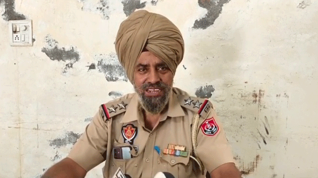 ਪਿੰਡ ਕੋਟਲਾ ਸੈਦਾਂ ਵਿਚ ਸਾਬਕਾ ਸਰਪੰਚ ਦੇ ਘਰ ਹਮਲਾ, ਭੰਨਤੋੜ ਅਤੇ ਗੋਲੀਬਾਰੀ ਦੀ ਘਟਨਾ CCTV ‘ਚ ਕੈਦ