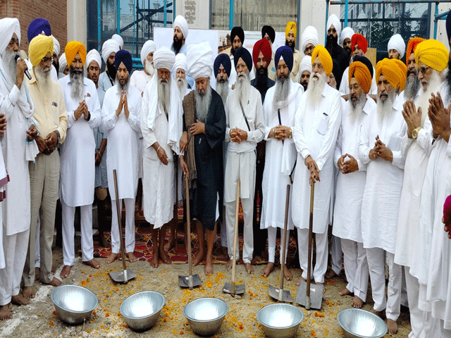 ਲੰਗਰ ਸ੍ਰੀ ਗੁਰੂ ਰਾਮਦਾਸ ਜੀ ਤੋਂ ਬਾਬਾ ਅਟੱਲ ਰਾਇ ਸਾਹਿਬ ਨੂੰ ਜਾਂਦੇ ਰਸਤੇ ਦੇ ਨਵੀਨੀਕਰਨ ਅਤੇ ਸੁੰਦਰੀਕਰਨ ਦੀ ਸੇਵਾ ਆਰੰਭ