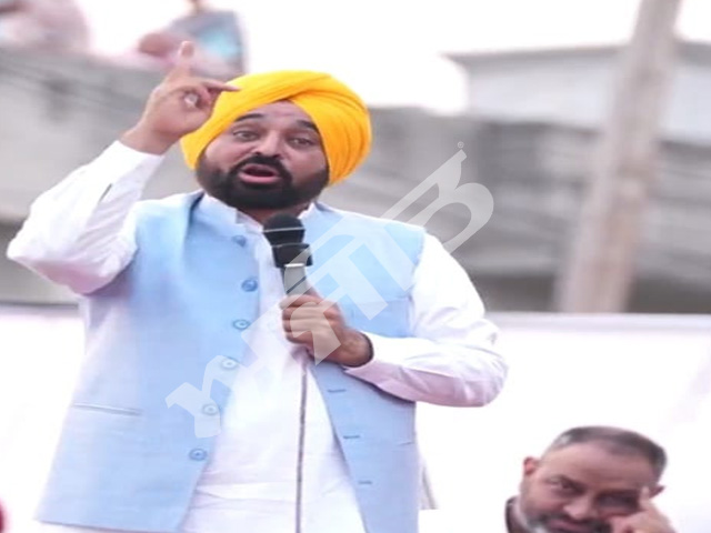 ਮੁੱਖ ਮੰਤਰੀ ਭਗਵੰਤ ਮਾਨ ਨੇ ਗਿੱਦੜਬਾਹਾ ਦੇ ਪਿੰਡ ਸਾਹਿਬ ਚੰਦ ਦੀ ਸੱਥ ਵਿਚ ਭਾਸ਼ਣ ਦੌਰਾਨ ਵਿਰੋਧੀਆਂ ਤੇ ਸਾਧੇ ਨਿਸ਼ਾਨੇ
