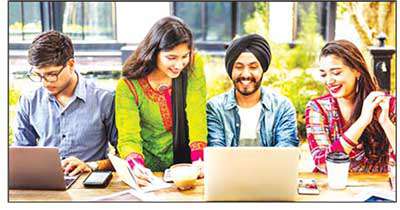  ਲੋਕਾਂ ਨੂੰ ਸਵੈਨਿਰਭਰ ਬਣਾਉਣ ਦੀ ਲੋੜ
