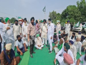 ਬੀਕੇਯੂ ਸਿੱਧੂਪੁਰ ਵਲੋਂ ਸੜਕ ਜਾਮ