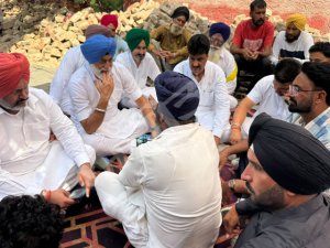 ਹਰਪਾਲ ਸਿੰਘ ਚੀਮਾ ਤੇ ਹੋਰ ਵਿਅਕਤੀਆਂ ਦੇ ਤੁਰੰਤ ਪਰਚਾ ਦਰਜ ਹੋਵੇ -ਸੁਖਪਾਲ ਸਿੰਘ ਖਹਿਰਾ