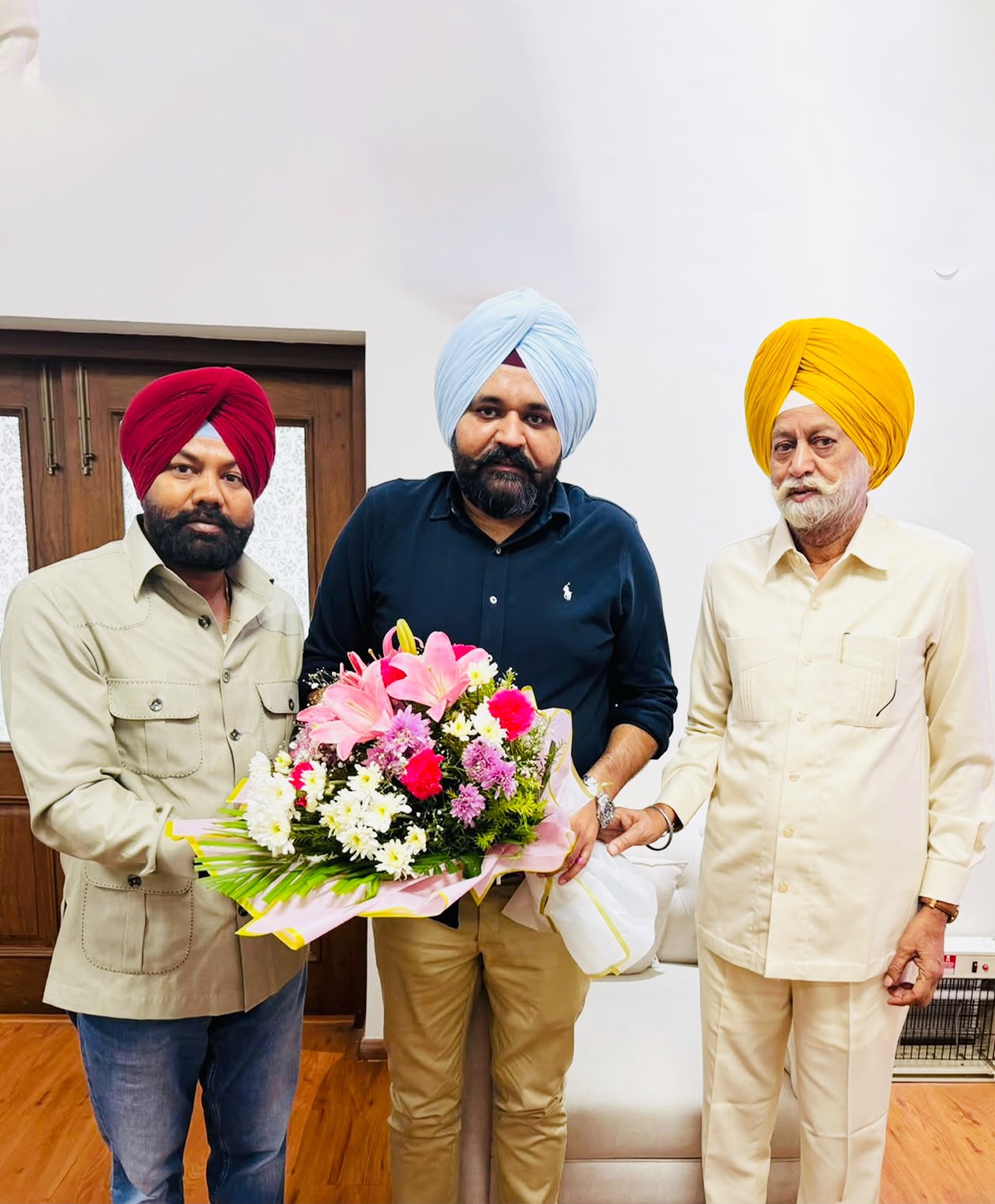 ਸਾਬਕਾ ਵਿਧਾਇਕ ਰਣਜੀਤ ਸਿੰਘ ਛੱਜਲਵੱਡੀ ਪੁੱਤਰ ਸਮੇਤ ‘ਆਪ’ ’ਚ ਸ਼ਾਮਿਲ