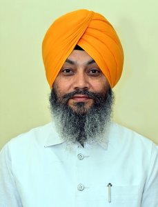 ਪੜਤਾਲੀਆ ਕਮੇਟੀ ਦੀ ਸਿਫਾਰਸ਼ 'ਤੇ ਸ਼੍ਰੋਮਣੀ ਕਮੇਟੀ ਵਲੋਂ ਸਾਬਕਾ ਮੈਨੇਜਰ ਤੇ ਸਰਾਂ ਦਾ ਕਰਮਚਾਰੀ ਮੁਅੱਤਲ- ਕਾਹਲਵਾਂ