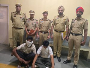 ਰੈੱਡ ਕਰਾਸ ਭਵਨ ਵਿਖੇ ਇਤਰਾਜ਼ਯੋਗ-ਪੱਖੀ ਨਾਅਰੇ ਲਿਖਣ ਦੇ ਦੋਸ਼ ਹੇਠ ਦੋ ਕਾਰਕੁੰਨ ਗ੍ਰਿਫ਼ਤਾਰ