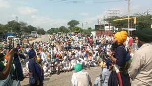 ਪੰਜਾਬ ਬੰਦ ਦੇ ਚਲਦਿਆਂ ਮੌੜ ਮੰਡੀ ਦਾ ਰਾਮਨਗਰ ਚੌਂਕ ਜਾਮ