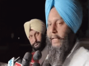 ਸੀ.ਬੀ.ਆਈ. ਦੀ ਪੁੱਛਗਿੱਛ ਤੋਂ ਬਾਅਦ ਬੀਰ ਦਵਿੰਦਰ ਬਾਹਰ ਆਏ