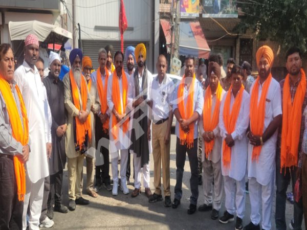 ਭਗਵਾਨ ਵਾਲਮੀਕ ਜੀ ਦੇ ਪ੍ਰਗਟ ਦਿਵਸ ਨੂੰ ਸਮਰਪਿਤ ਭੁਲੱਥ ਤੋਂ ਸਜਾਈ ਗਈ ਵਿਸ਼ਾਲ ਸ਼ੋਭਾ ਯਾਤਰਾ