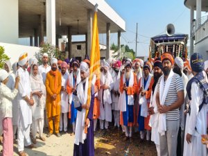 ਸ੍ਰੀ ਗੁਰੂ ਨਾਨਕ ਦੇਵ ਜੀ ਦੇ ਪ੍ਰਕਾਸ਼ ਪੁਰਬ ਨੂੰ ਸਮਰਪਿਤ ਸਜਾਇਆ ਗਿਆ ਵਿਸ਼ਾਲ ਨਗਰ ਕੀਰਤਨ
