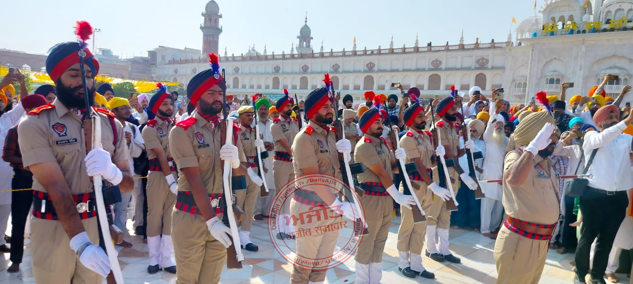 ਸ੍ਰੀ ਗੁਰੂ ਰਾਮਦਾਸ ਸਾਹਿਬ ਜੀ ਦੇ ਪ੍ਰਕਾਸ਼ ਪੁਰਬ ਨੂੰ ਸਮਰਪਿਤ ਸ੍ਰੀ ਅਕਾਲ ਤਖਤ ਸਾਹਿਬ ਤੋਂ ਵਿਸ਼ਾਲ ਨਗਰ ਕੀਰਤਨ ਆਰੰਭ