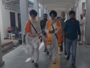 ਅਦਾਲਤ ਚ ਪੇਸ਼ੀ ਭੁਗਤਣ ਦੇ ਲਈ ਟੀਮ ਸਮੇਤ ਪਹੁੰਚੇ ਪਰਵਿੰਦਰ ਸਿੰਘ ਝੋਟਾ ਦੇ ਪਿਤਾ ਭੀਮ ਸਿੰਘ