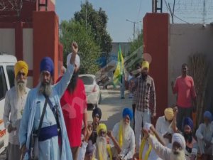 ਭਾਰਤੀ ਕਿਸਾਨ ਯੂਨੀਅਨ ਏਕਤਾ ਉਗਰਾਹਾਂ ਵਲੋਂ ਥਾਣਾ ਝਬਾਲ ਅੱਗੇ ਧਰਨਾ
